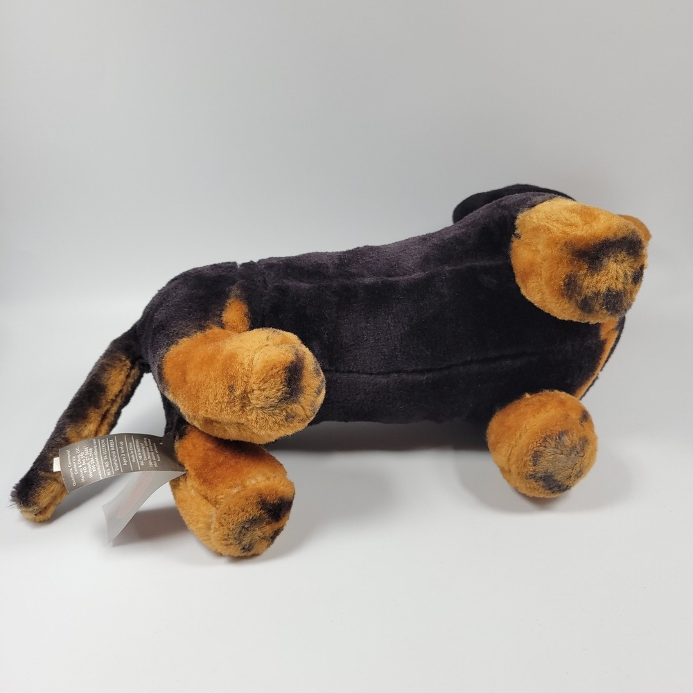 Melissa & Doug Dachshund Weiner Dog 20"‎ Plush Black & Tan Realistic Puppy - Picture 11 of 13